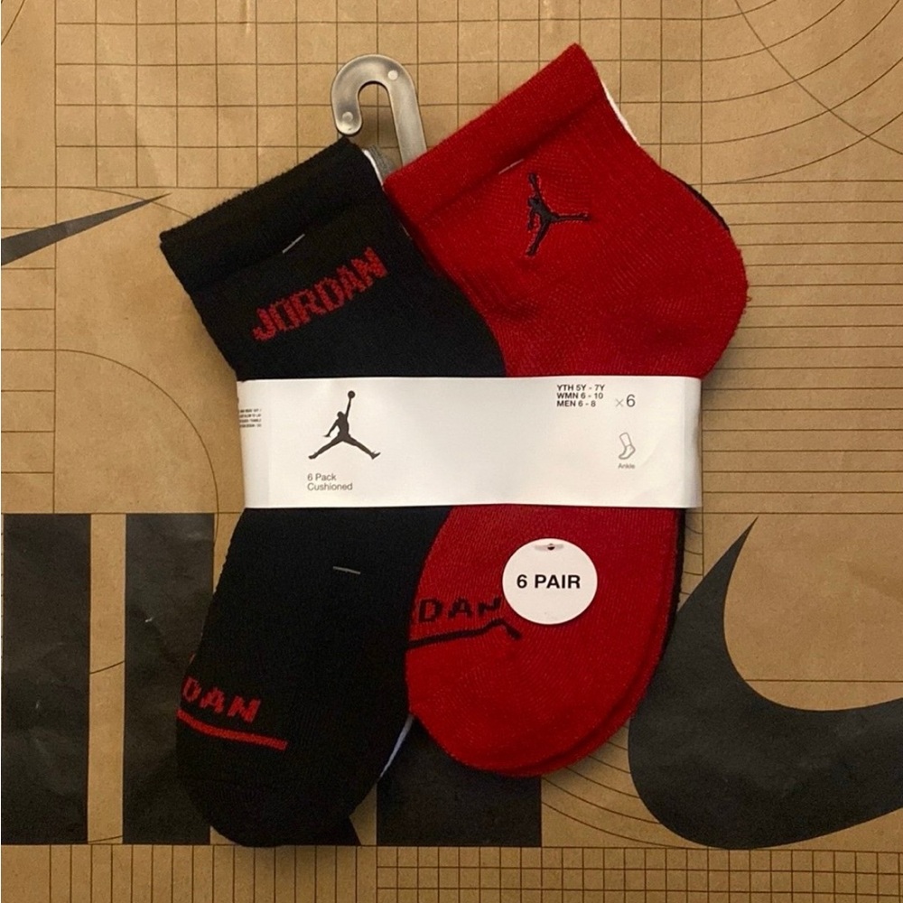 Nike Air Jordan Jumpman Quarter Cushioned Socks 12 pairs - Picture 7 of 9